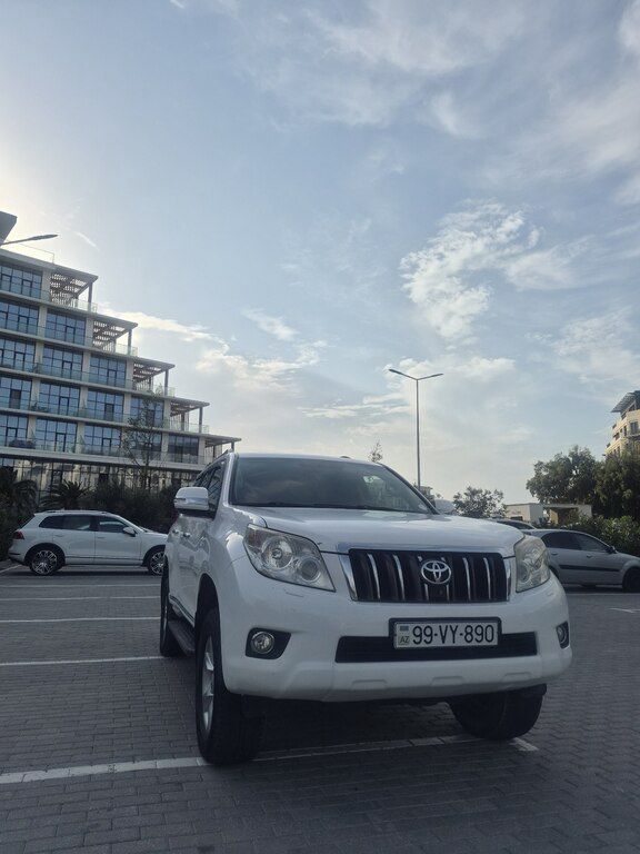 Toyota Land Cruiser Prado, 2.7 L, 2010 il, 239 000 km 99-VY-890 — Avtomobillər, Bakı (4)