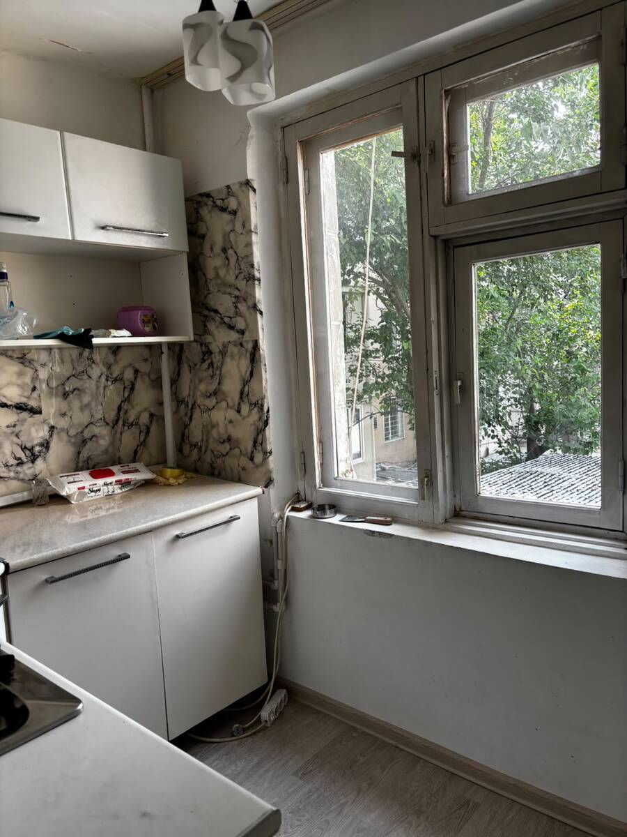 Satılır 2 otaqlı köhnə tikili 50 m² — Mənzil, Bakı (8)