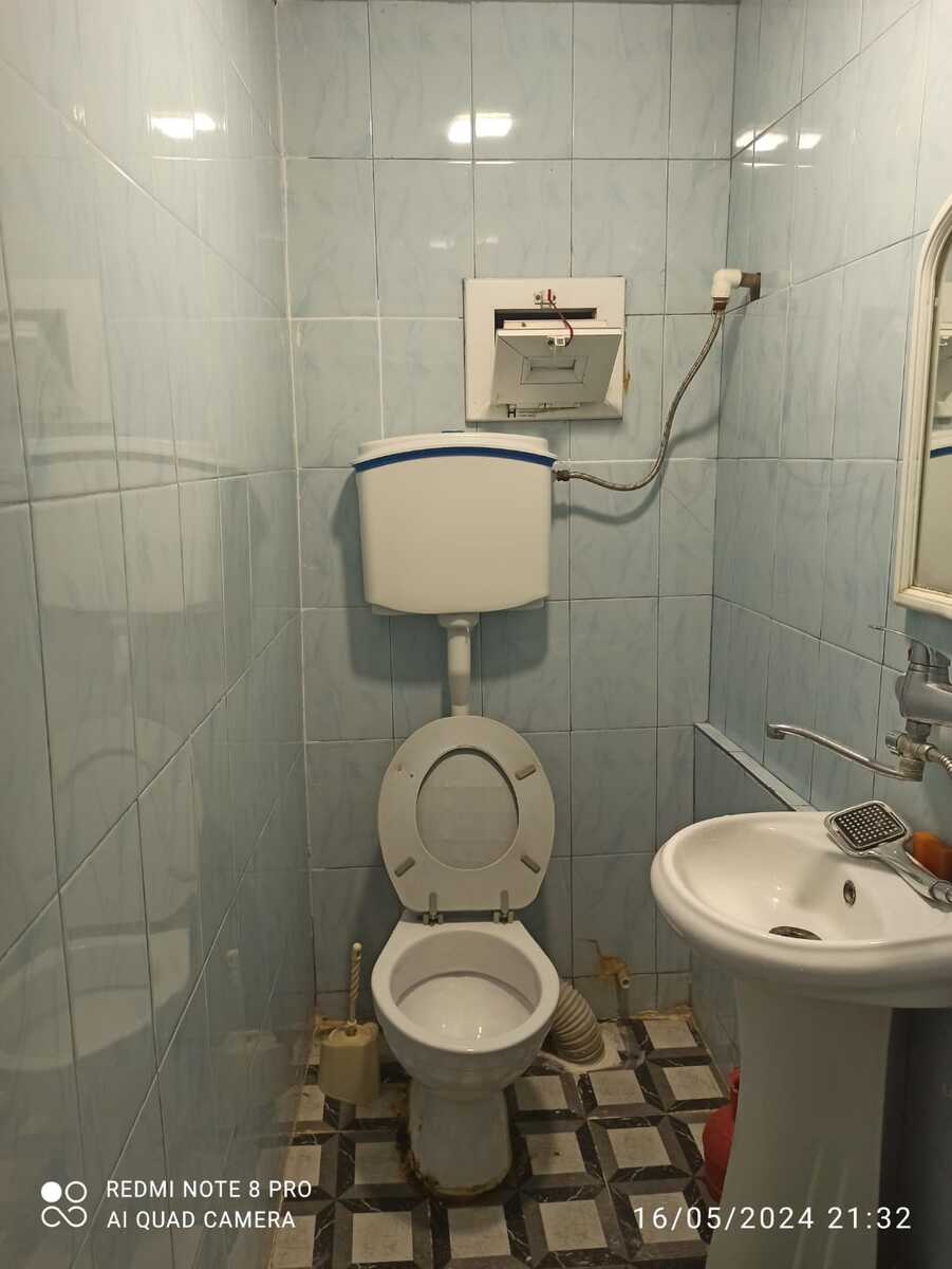 Satılır 2 otaqlı köhnə tikili 60 m² — Mənzil, Bakı (2)