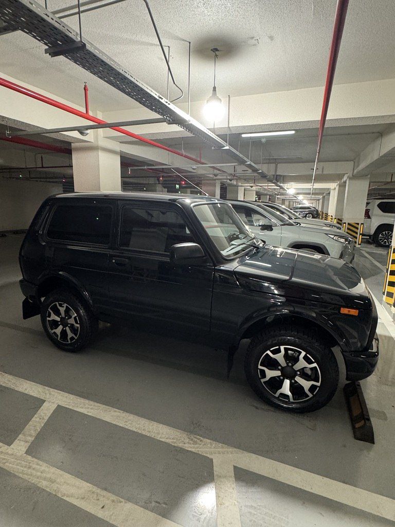Lada (VAZ) Niva, 1.7 L, 2024 il, 26 000 km 77-SB-747 — Avtomobillər, Bakı (8)
