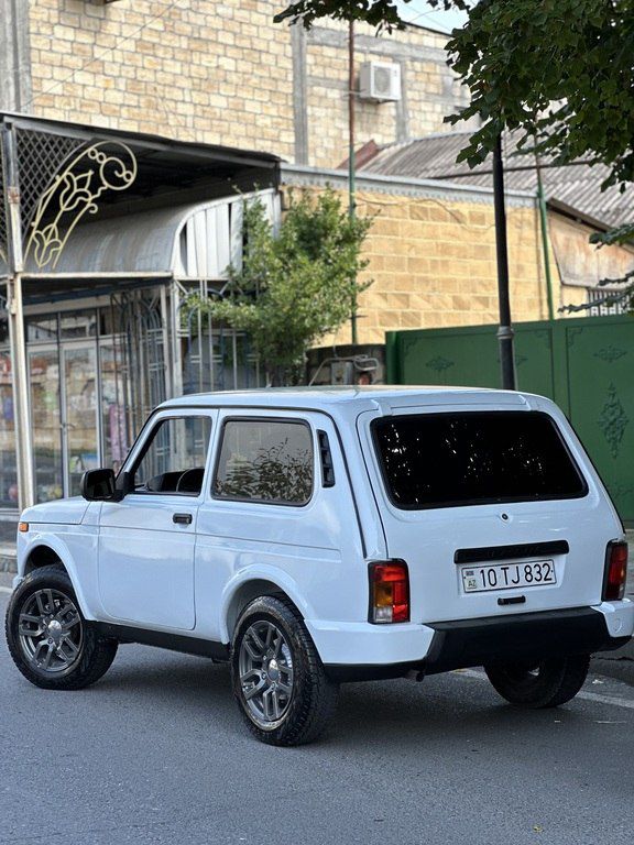 Lada (VAZ) Niva, 1.7 L, 2013 il, 280 000 km 10-TJ-832 — Avtomobillər, Bakı (2)