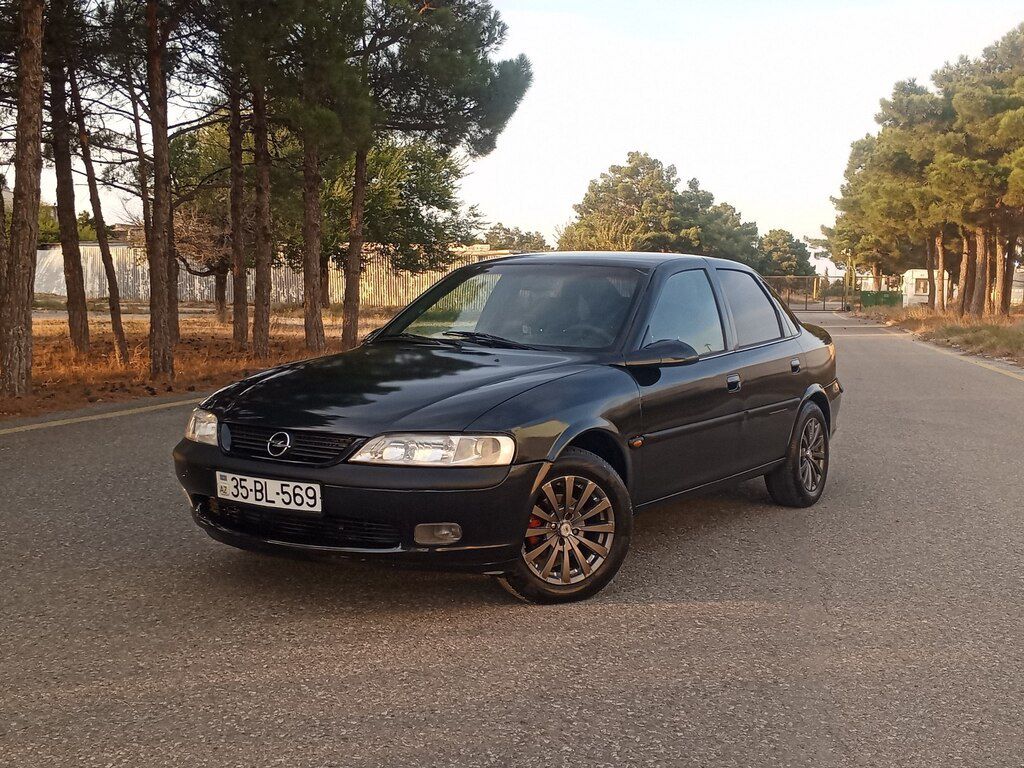 Opel Vectra, 1.6 L, 1997 il, 317 296 km 35-BL-569 — Avtomobillər, Sumqayıt (5)