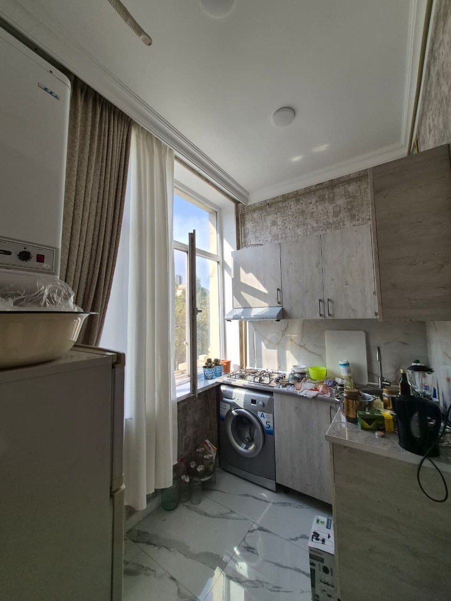 Satılır 2 otaqlı köhnə tikili 64 m² — Mənzil, Bakı (4)