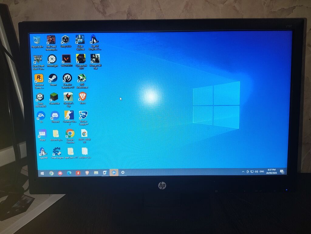 16gb ddr3 ram i7 3770 gtx 1660s 6gb 600watt psu 18.5 inch monitor 60 — Masaüstü kompüterlər, Bakı (3)