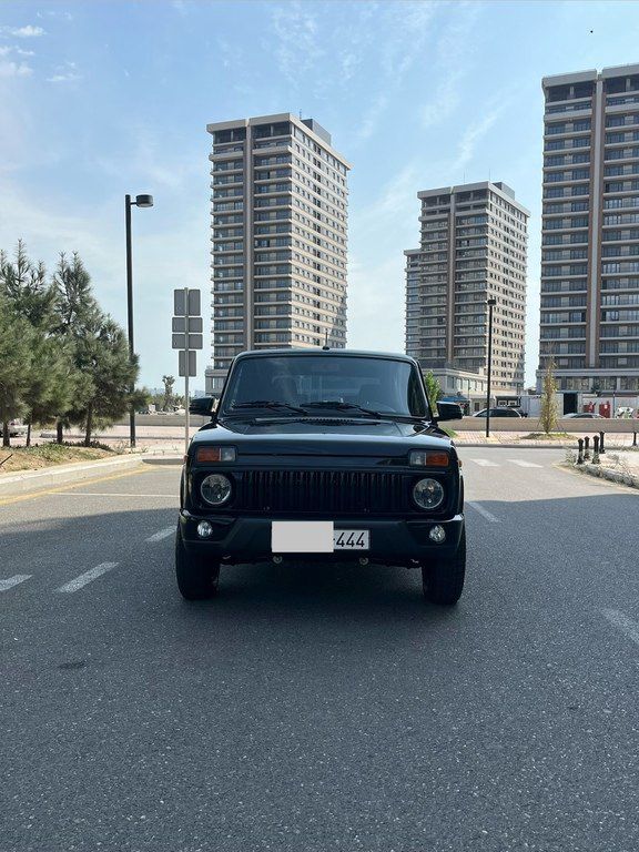 Lada (VAZ) Niva, 1.7 L, 2023 il, 23 000 km — Avtomobillər, Bakı