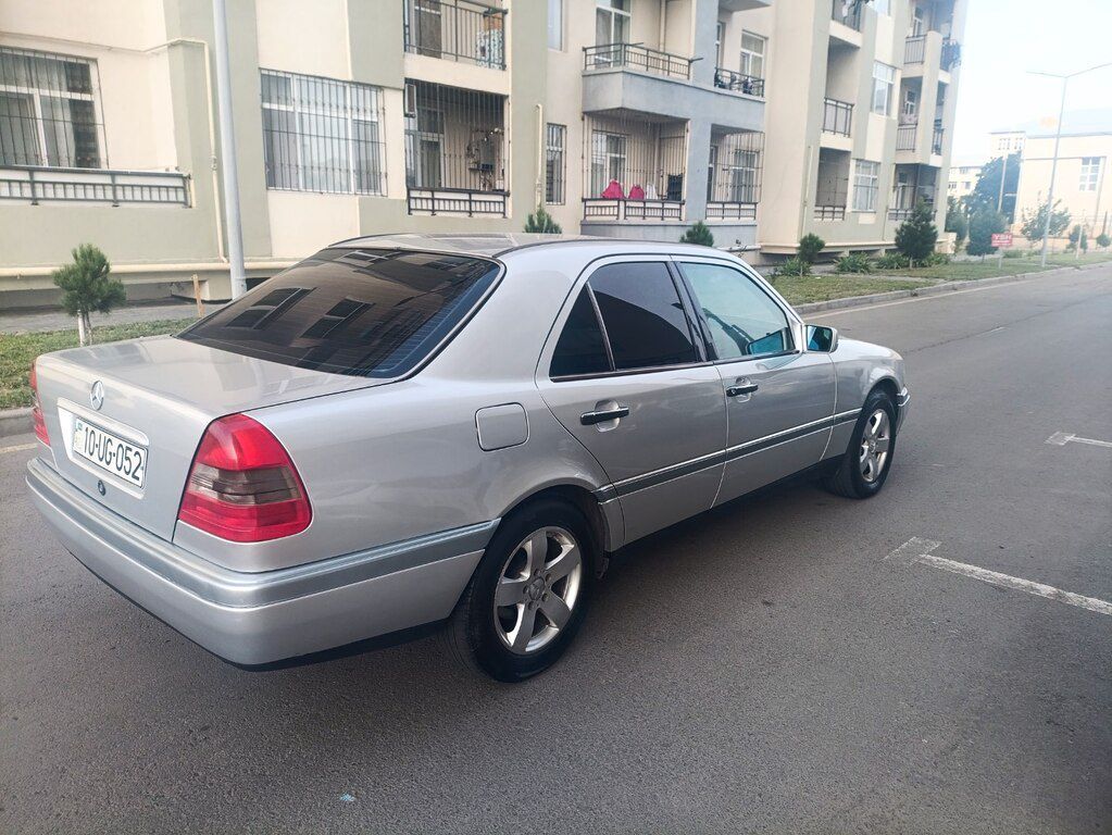 Mercedes C 180, 1.8 L, 1996 il, 287 000 km 10-UG-052 — Avtomobillər, Gəncə (7)