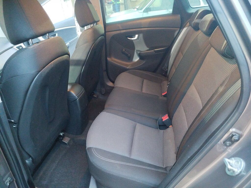 Hyundai i30, 1.4 L, 2014 il, 240 000 km — Avtomobillər, Şirvan (11)
