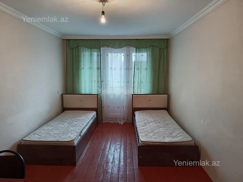 Satılır 1 otaqlı Bina evi menzil (Köhnə tikili), 32 m², 8-ci mikrorayon — Mənzil, Sumqayıt (4)