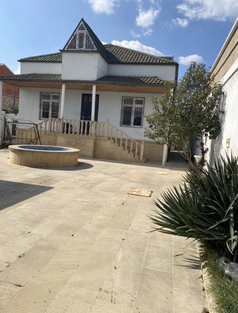 İcarəyə verilir 4 otaqlı həyət evi/bağ evi 120 m² — Bakı