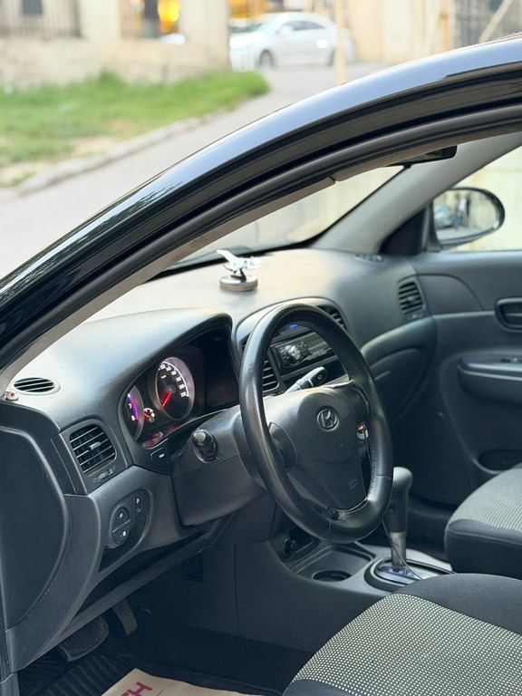 Hyundai Accent, 1.4 L, 2010 il, 229 673 km — Avtomobillər, Bakı (7)