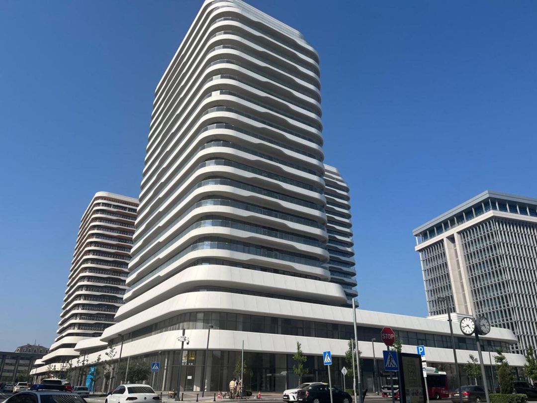 İcarəyə verilir 4 otaqlı yeni tikili 220 m² — Mənzil, Bakı