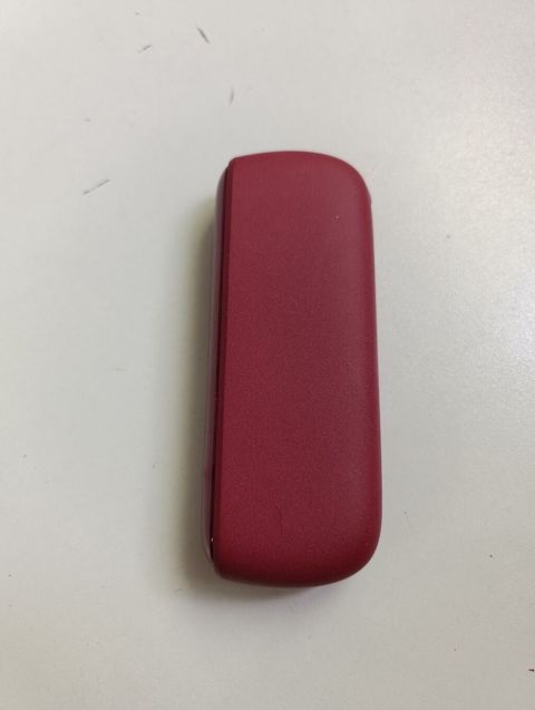 Iqos elektron tütün cihazı – qırmızı (bordo) rəngdə. Xüsusiyyətlər — Digah