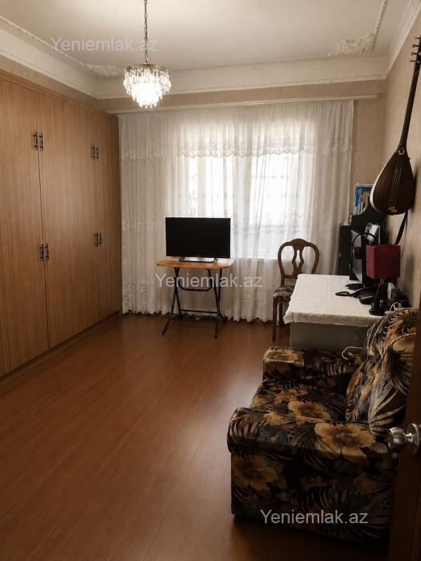 Satılır 4 otaqlı Bina evi menzil (Köhnə tikili), 90 m², Xətai rayonu — Mənzil, Bakı (2)