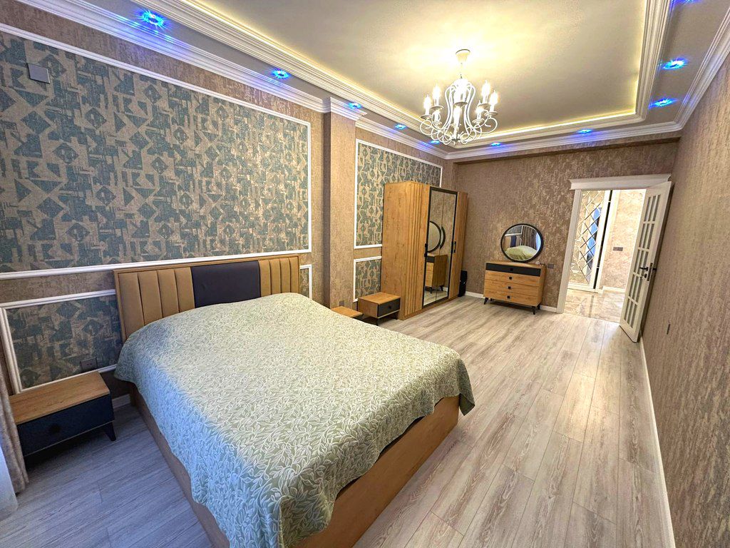 Satılır 4 otaqlı yeni tikili 191 m² — Mənzil, Bakı (10)
