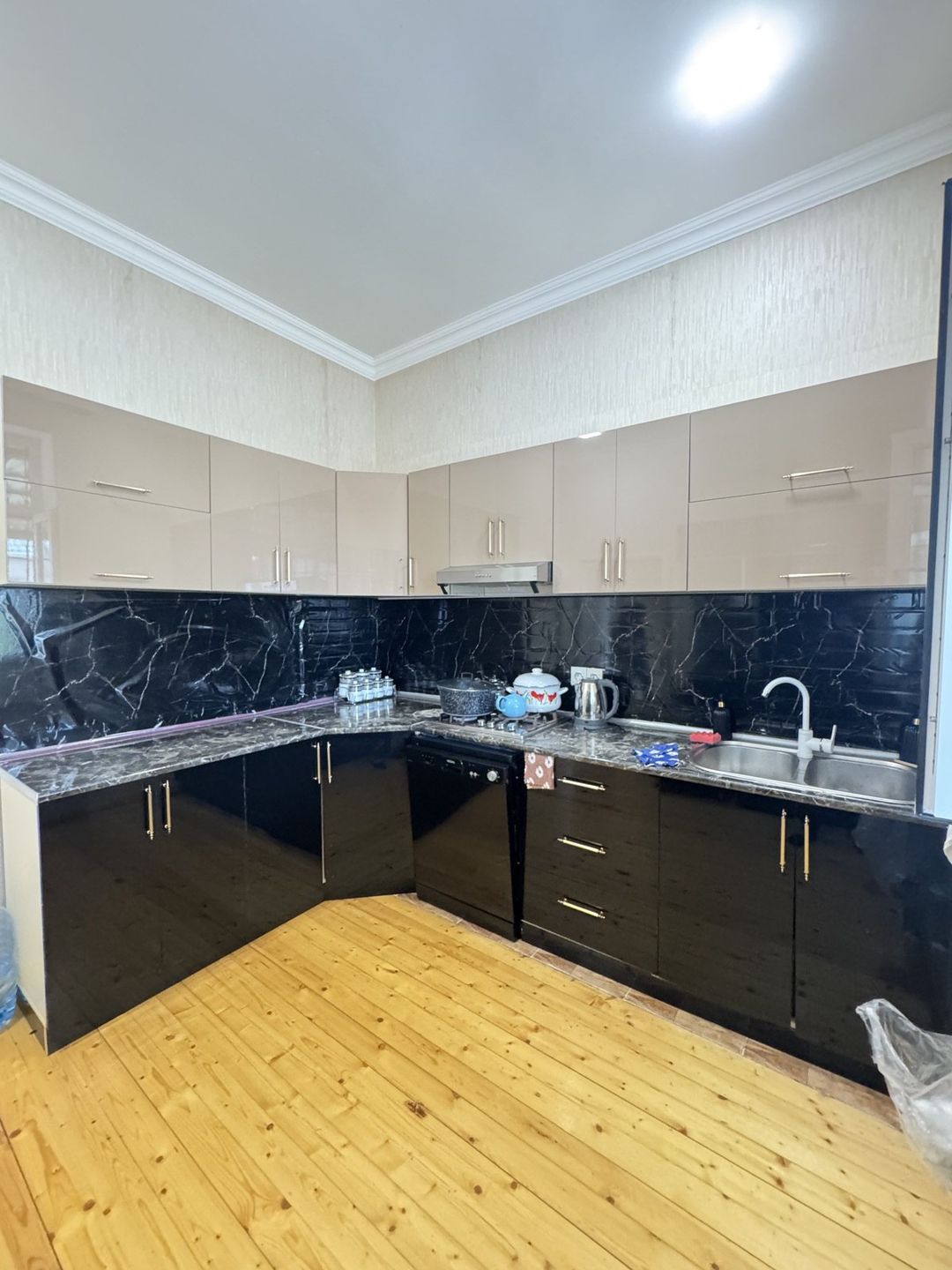 Satılır 4 otaqlı həyət evi/bağ evi 140 m² — Ev, villa, Bakı (12)