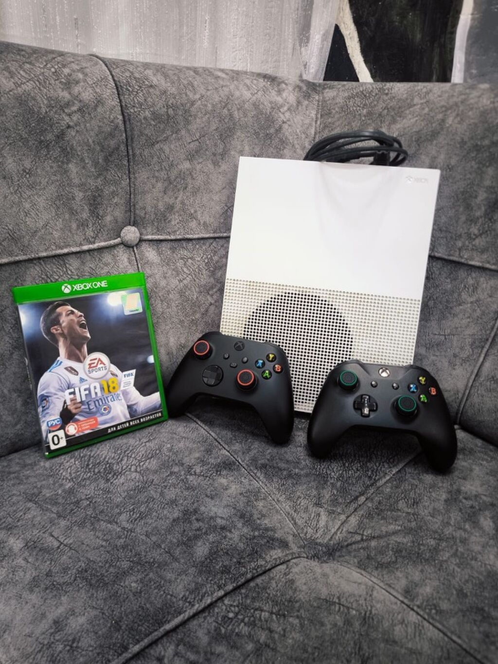 Xbox One S oyun konsolu paketi - Rəng: ağ (korpusu ventilyasiya — Oyun konsolları, Bakı (3)