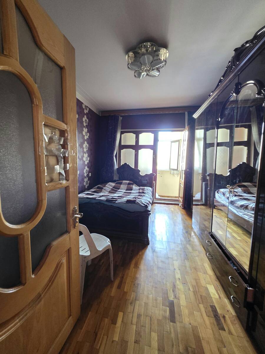 Satılır 3 otaqlı köhnə tikili 90 m² — Mənzil, Bakı (3)