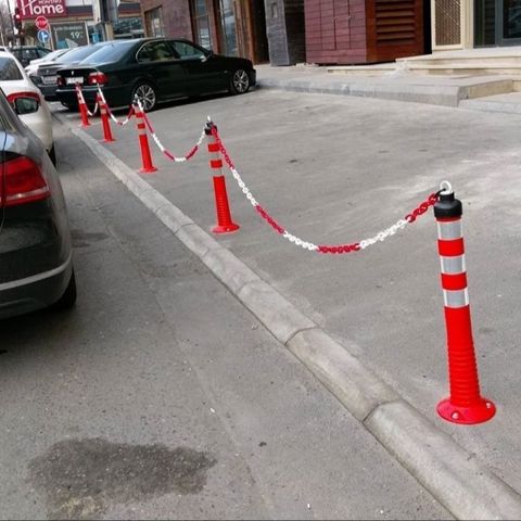 Yol dirəkləri — Bakı