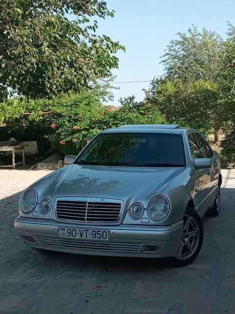Mercedes E 240, 2.4 L, 1998 il, 341 000 km — Bakı