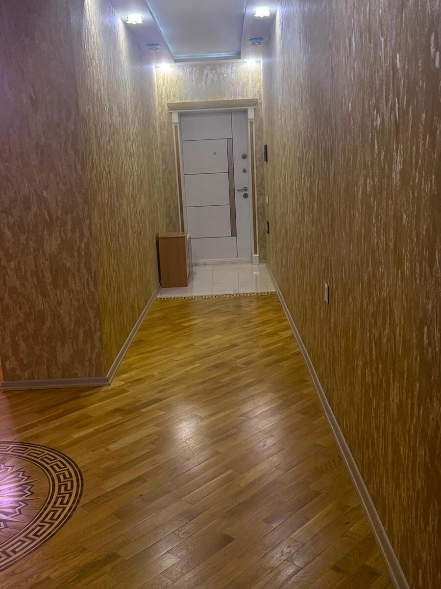 Satılır 3 otaqlı yeni tikili 130 m² — Mənzil, Bakı (4)
