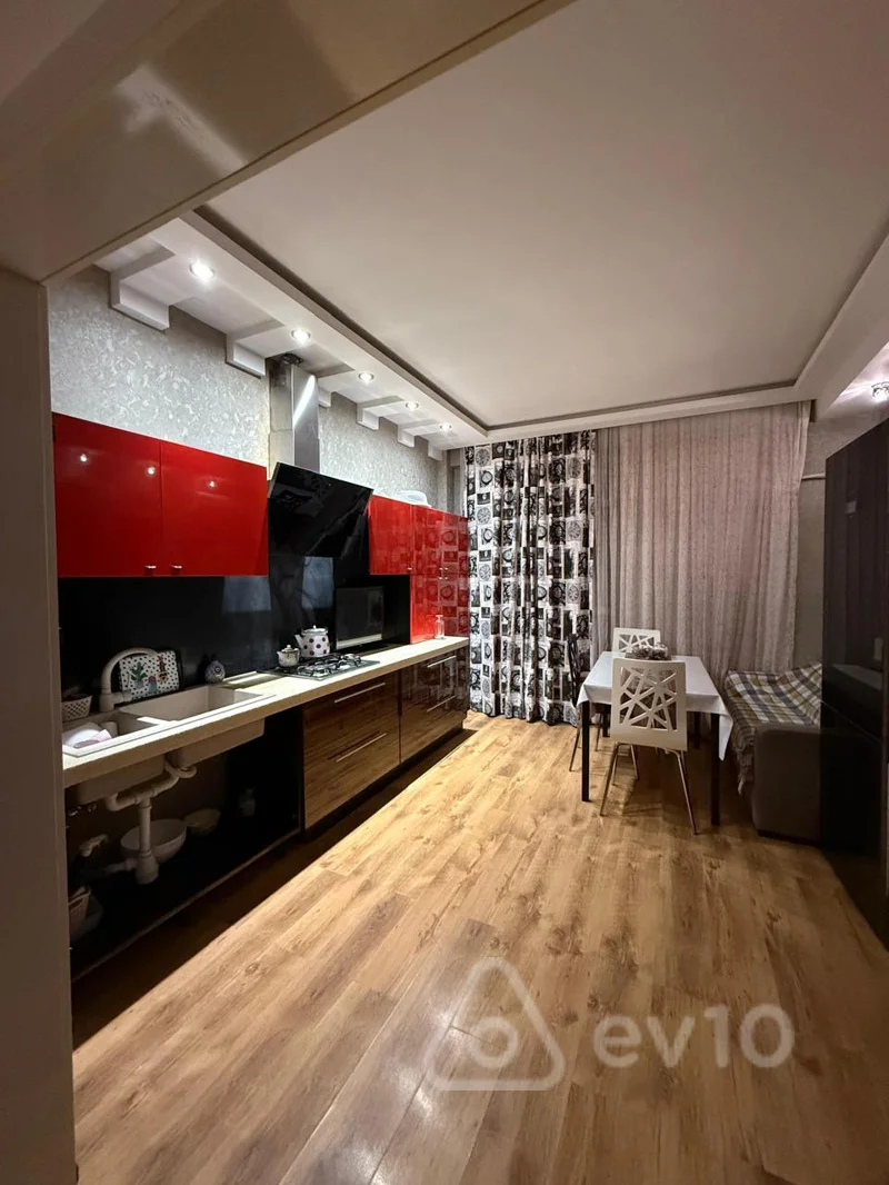 3 otaqlı mənzil, 136 m², Abdulla Qarayev küçəsi — Mənzil, Bakı (9)