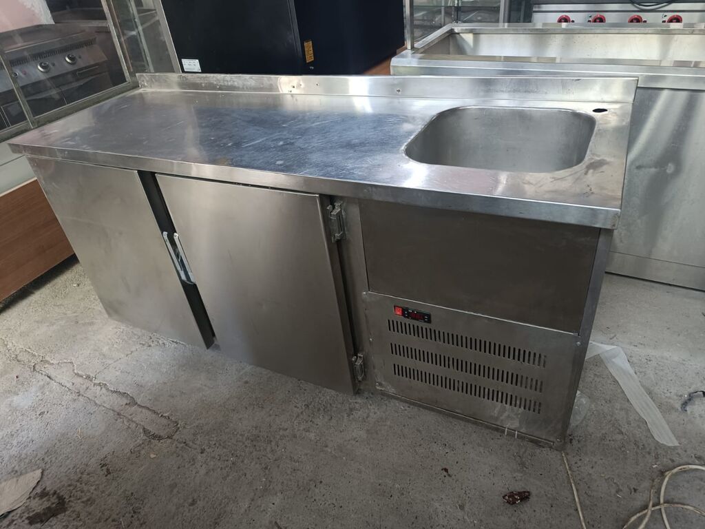 *Seva Xirdalan* Dəzgah soyuducu satilir. Uzunu 180 sm eni 70sm — Soyuq avadanlığı, Bakı