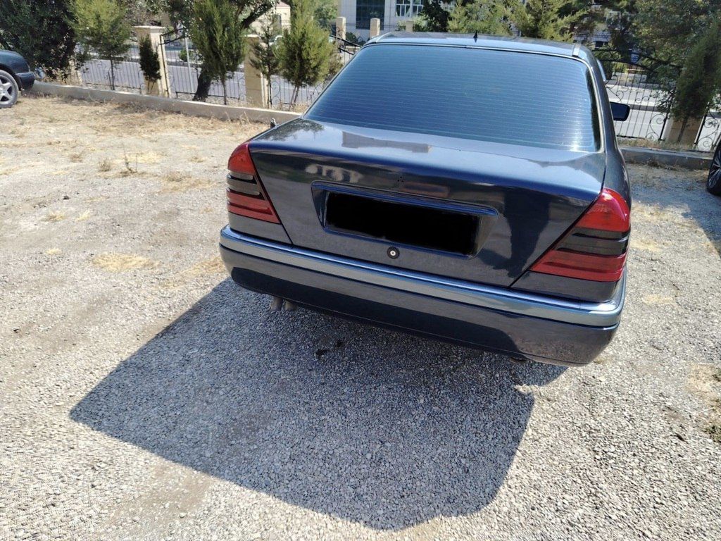Mercedes C 250, 2.5 L, 1996 il, 300 000 km — Avtomobillər, Sumqayıt (6)