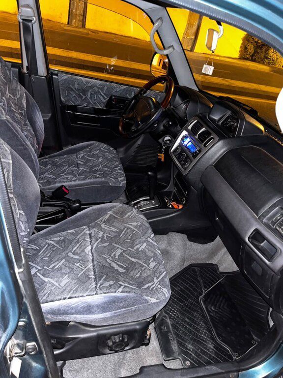 Mitsubishi Pajero io, 1.8 L, 1999 il, 351 000 km — Avtomobillər, Bakı (9)