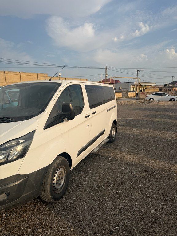 Ford Tourneo Custom, 2.2 L, 2013 il, 330 000 km 88-BJ-657 — Avtomobillər, Bakı (2)