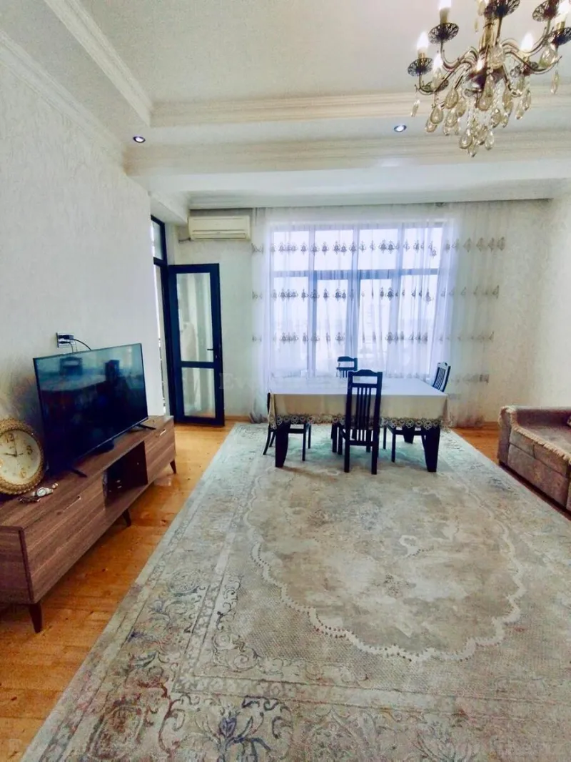 Satılır 3 otaqlı Mənzil Yeni tikili 110 m² Bakı, Nizami r., Qara Qarayev m., 8-ci kilometr — Mənzil, Bakı (2)