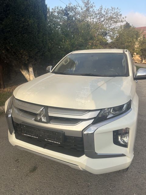 Mitsubishi L200, 2.4 L, 2020 il, 155 000 km — Bakı