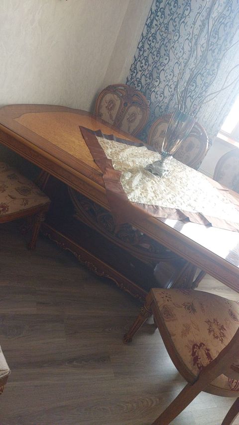 Qonaq masası, İşlənmiş, Açılan, Oval masa — Xırdalan