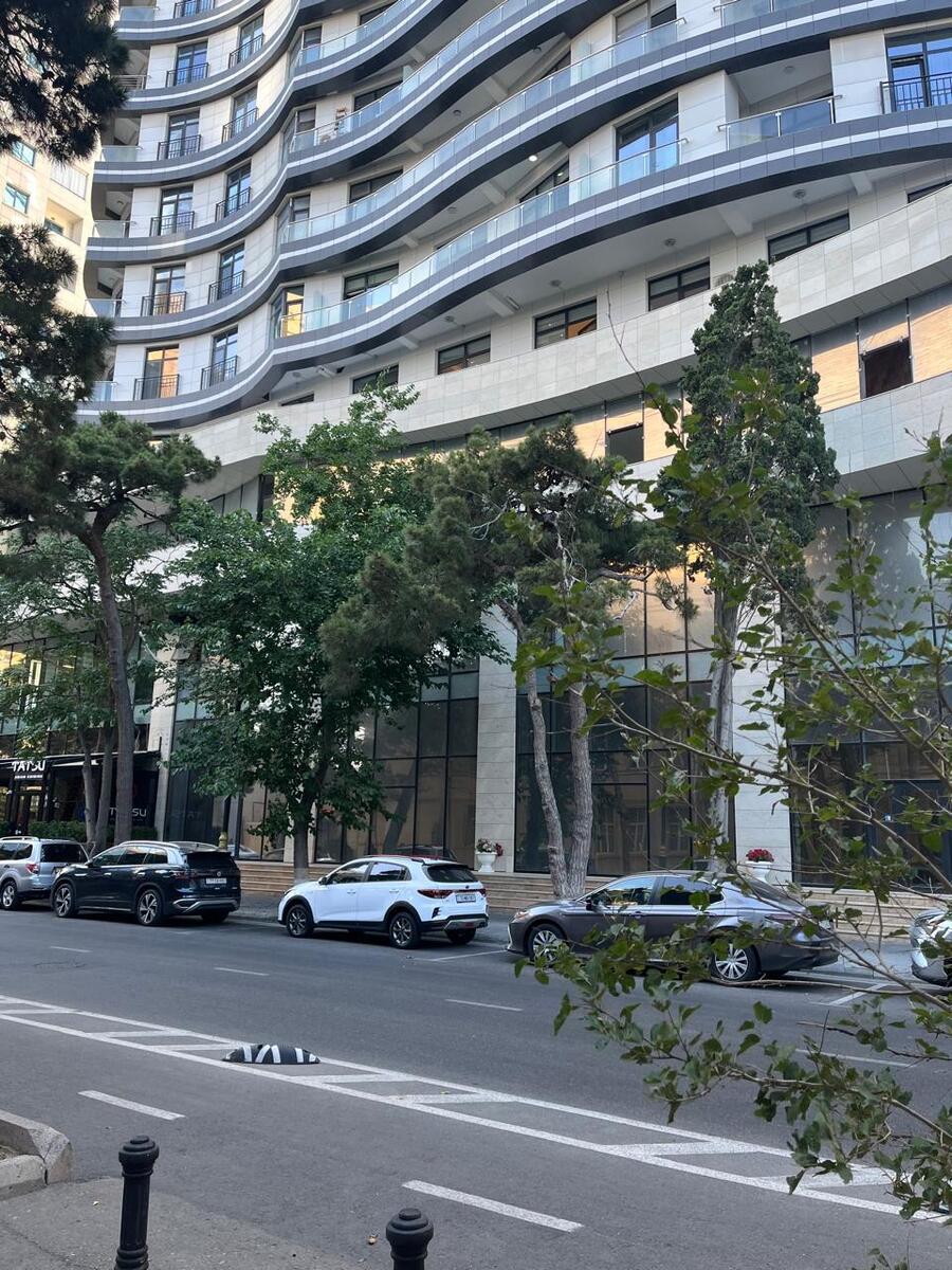 Satılır 15 otaqlı ofis 615 m² — Ofis, Bakı (2)