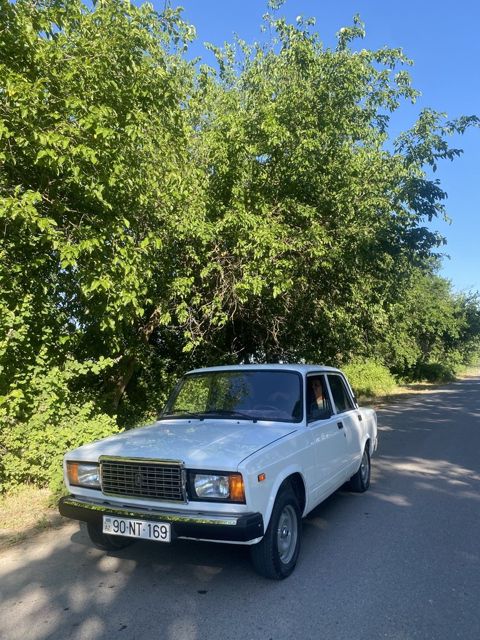 Lada (VAZ) 2107, 1.5 L, 2007 il, 98 000 km — Salyan