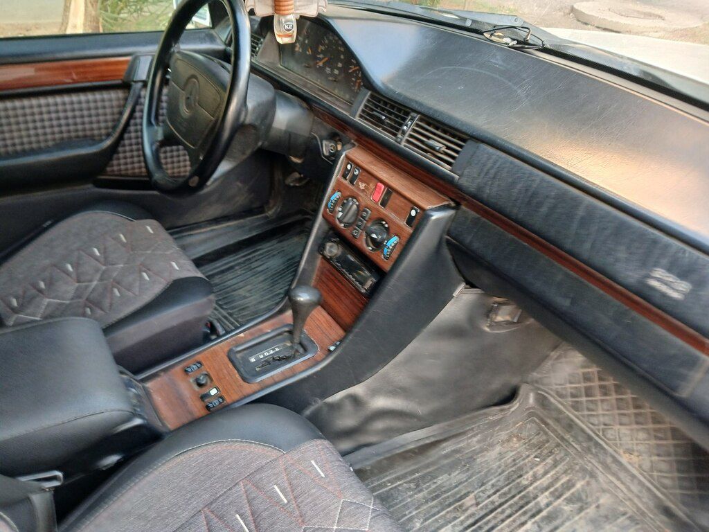 Mercedes 250 D, 2.5 L, 1995 il, 650 000 km 90-BD-892 — Avtomobillər, Yevlax (4)