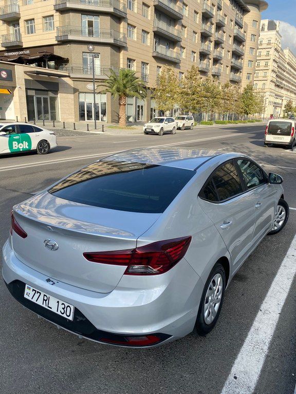 Hyundai Elantra, 2.0 L, 2019 il, 174 894 km 77-RL-130 — Avtomobillər, Bakı (4)