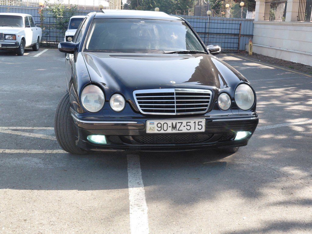Mercedes E 240, 2.4 L, 2000 il, 300 000 km 90-MZ-515 — Avtomobillər, Astara (3)