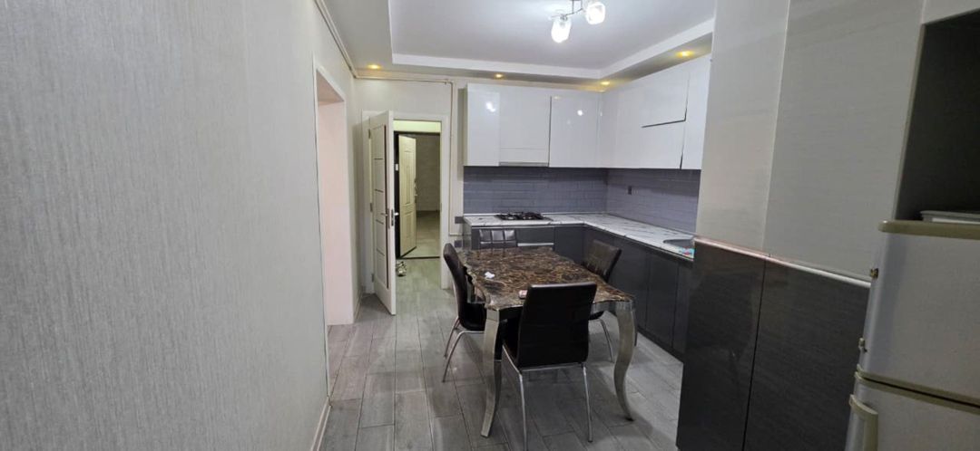 İcarəyə verilir 3 otaqlı yeni tikili 100 m² — Mənzil, Bakı (9)