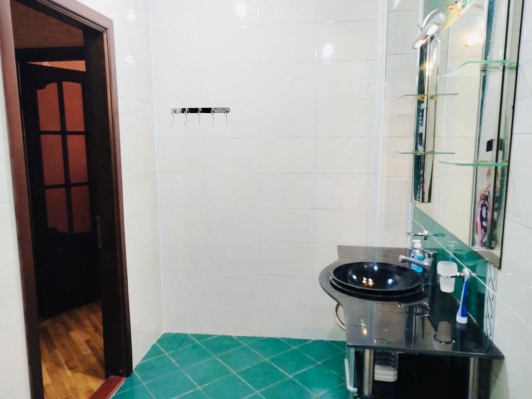 İcarəyə verilir 2 otaqlı yeni tikili 90 m² — Mənzil, Bakı (9)