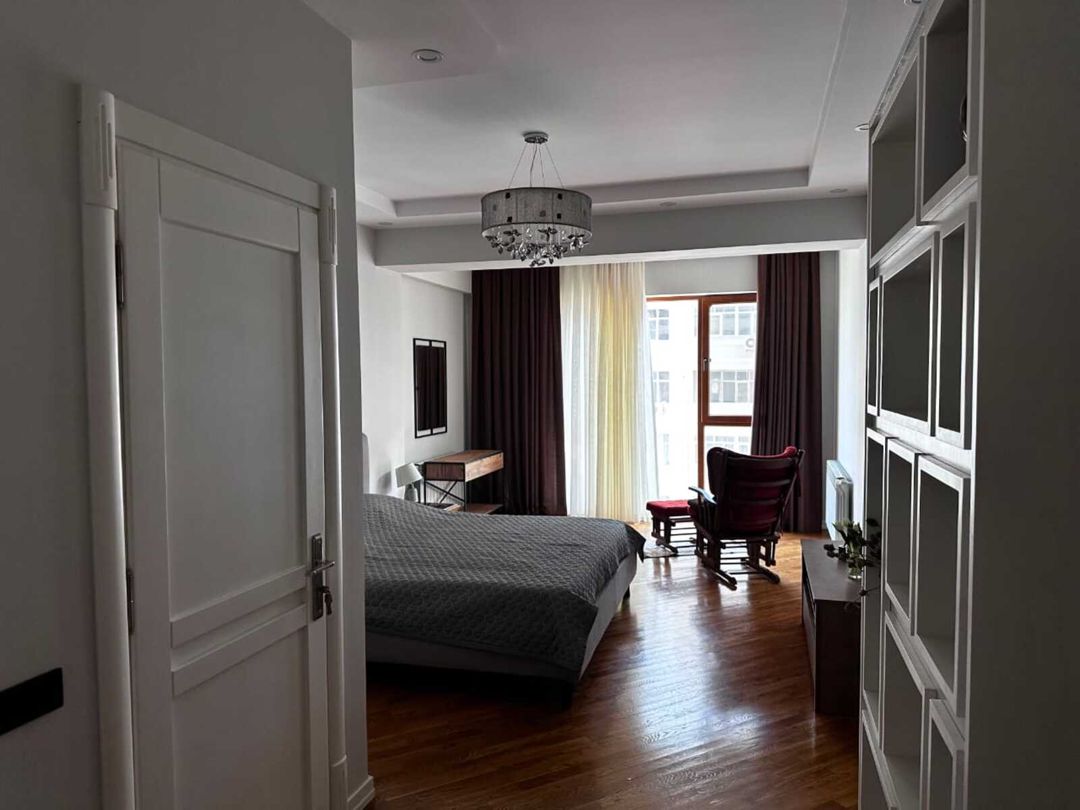 İcarəyə verilir 3 otaqlı yeni tikili 141 m² — Mənzil, Bakı (8)