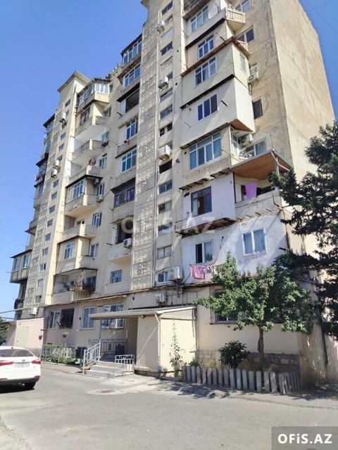 Köhnə tikili Satılır Nizami r., Xalqlar Dostluğu m., 3 otaq, 75 m² — Bakı