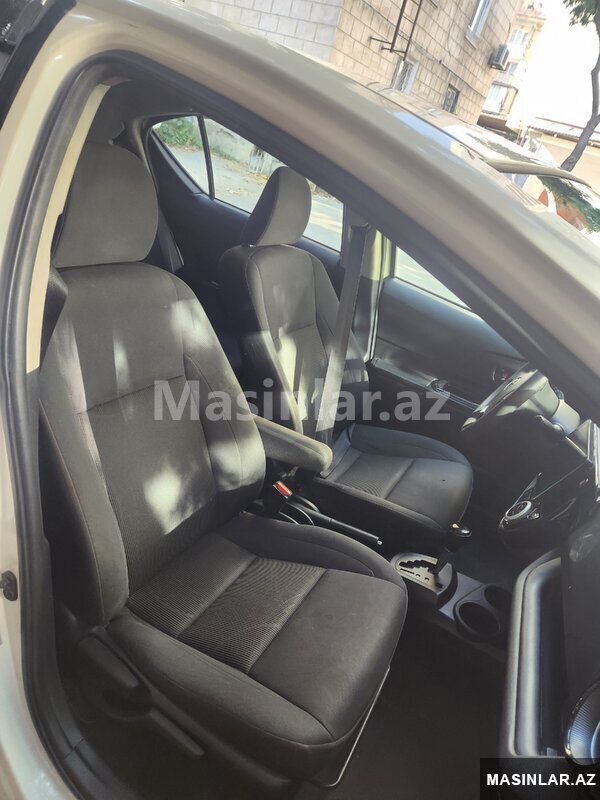 Toyota Aqua, 2018 il — Avtomobillər, Bakı (4)