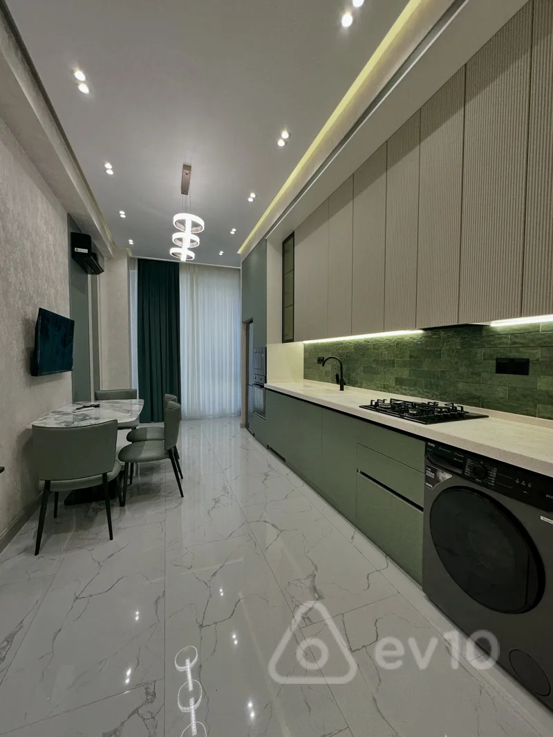 2 otaqlı mənzil, 92 m², 28 May kuchesi — kirayə — Mənzil, Bakı (11)