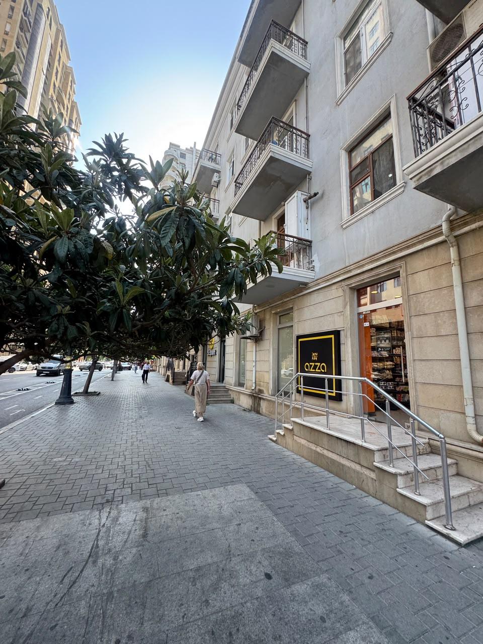 Ticarət Mənzili, 500 m², Nizami küçəsi — Əmlak, Bakı (3)