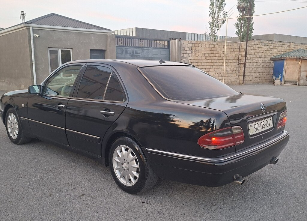 Mercedes E 240, 1997 il, 245000 km, 2.4 L 90-OS-041 — Avtomobillər (7)