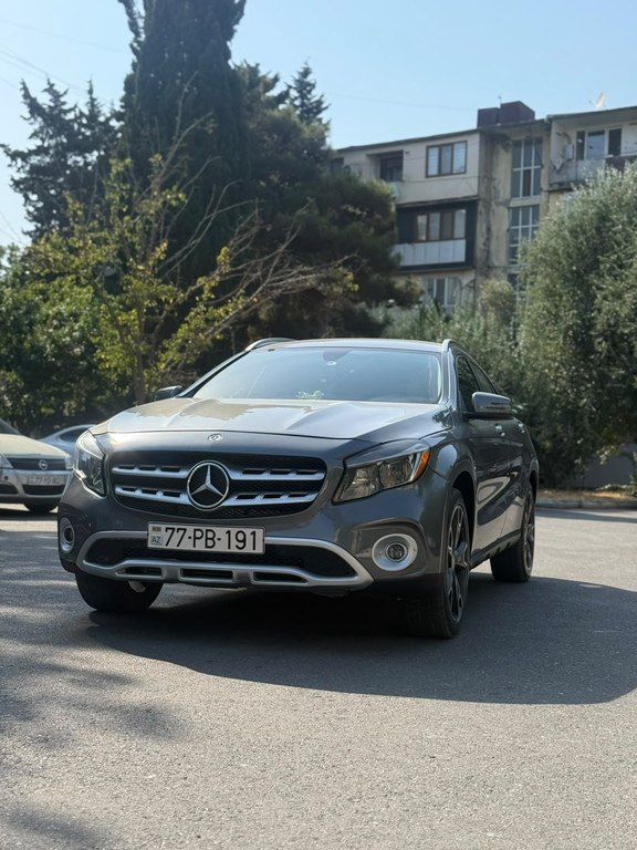 Mercedes GLA 200 4MATIC, 2.0 L, 2019 il, 50 000 km 77-PB-191 — Avtomobillər, Bakı