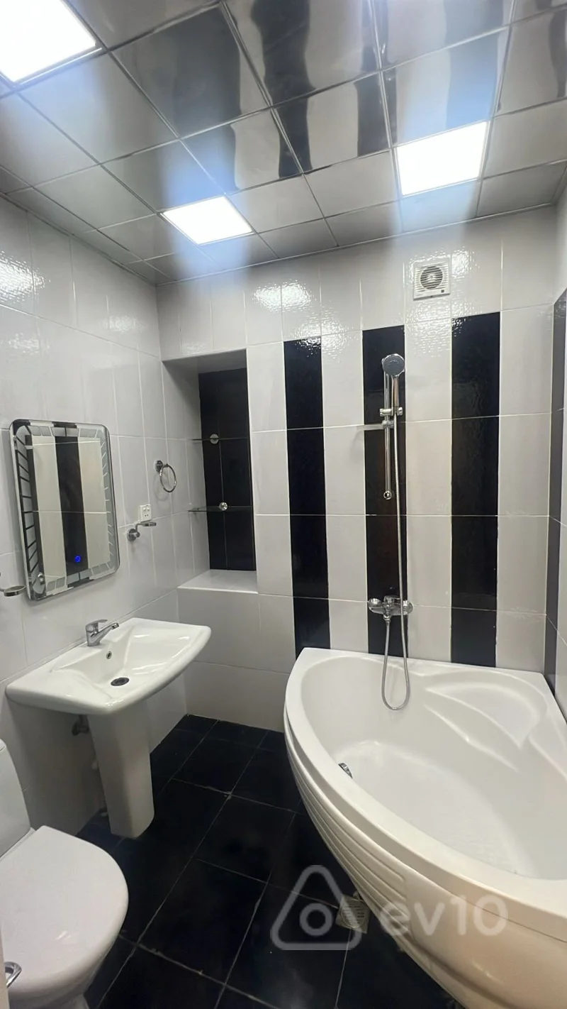 2 otaqlı mənzil, 62 m², Mir Cəlal küç — Mənzil, Bakı (8)