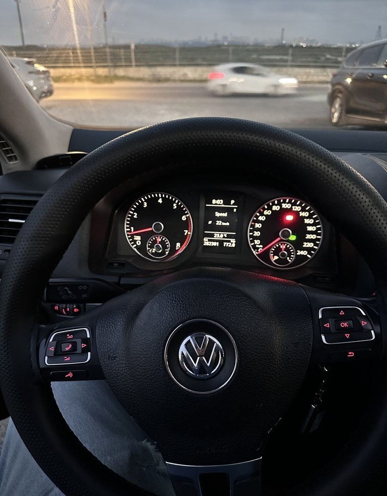 Volkswagen Jetta, 2010 il, 282000 km, 1.6 L 99-NR-879 — Avtomobillər (6)