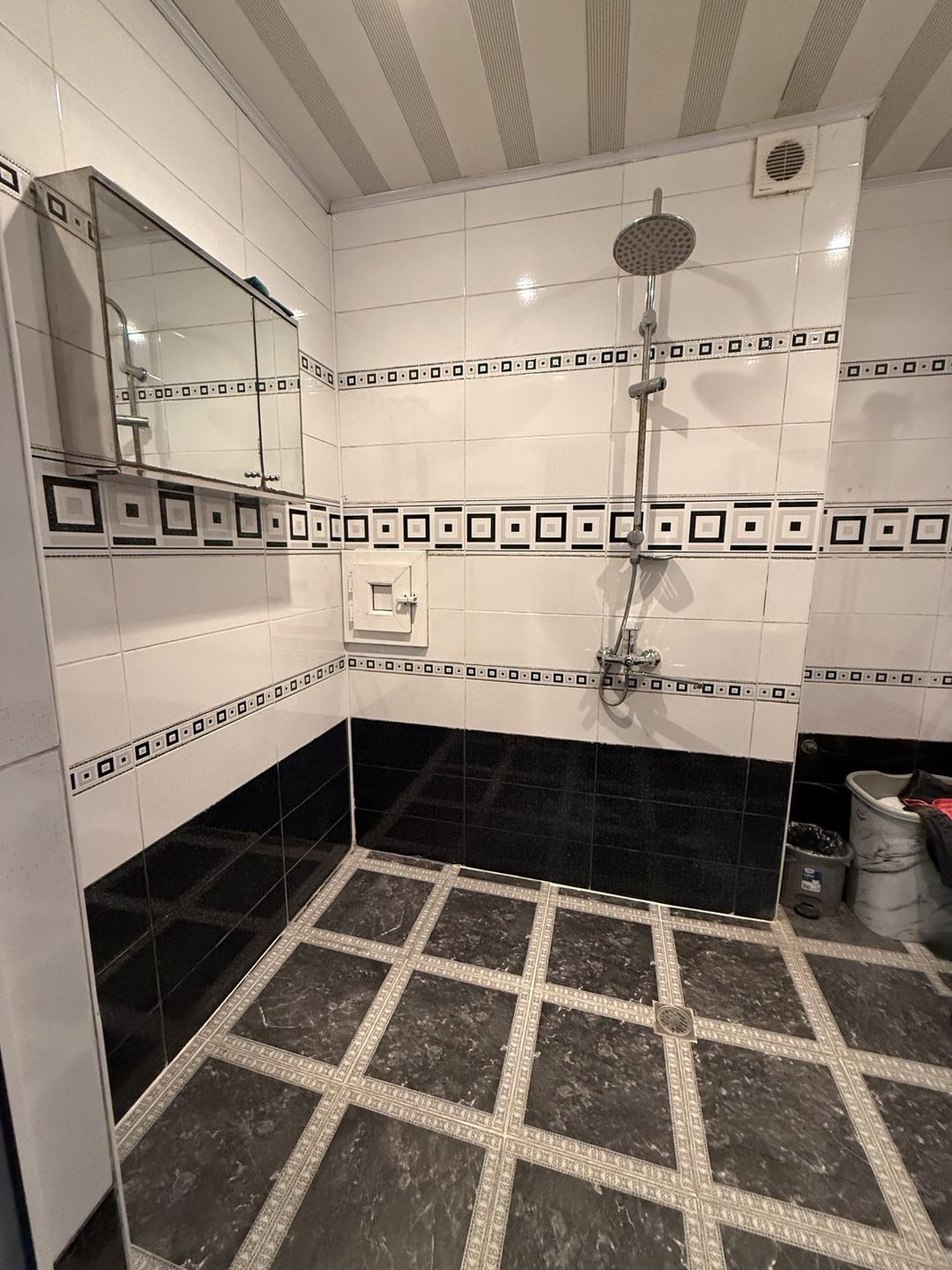 İcarəyə verilir 3 otaqlı yeni tikili 90 m² — Mənzil, Bakı (2)