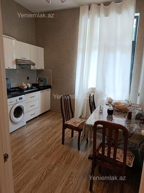 Satılır 2 otaqlı Bina evi menzil (Yeni tikili), 80 m², Binəqədi rayonu — Bakı